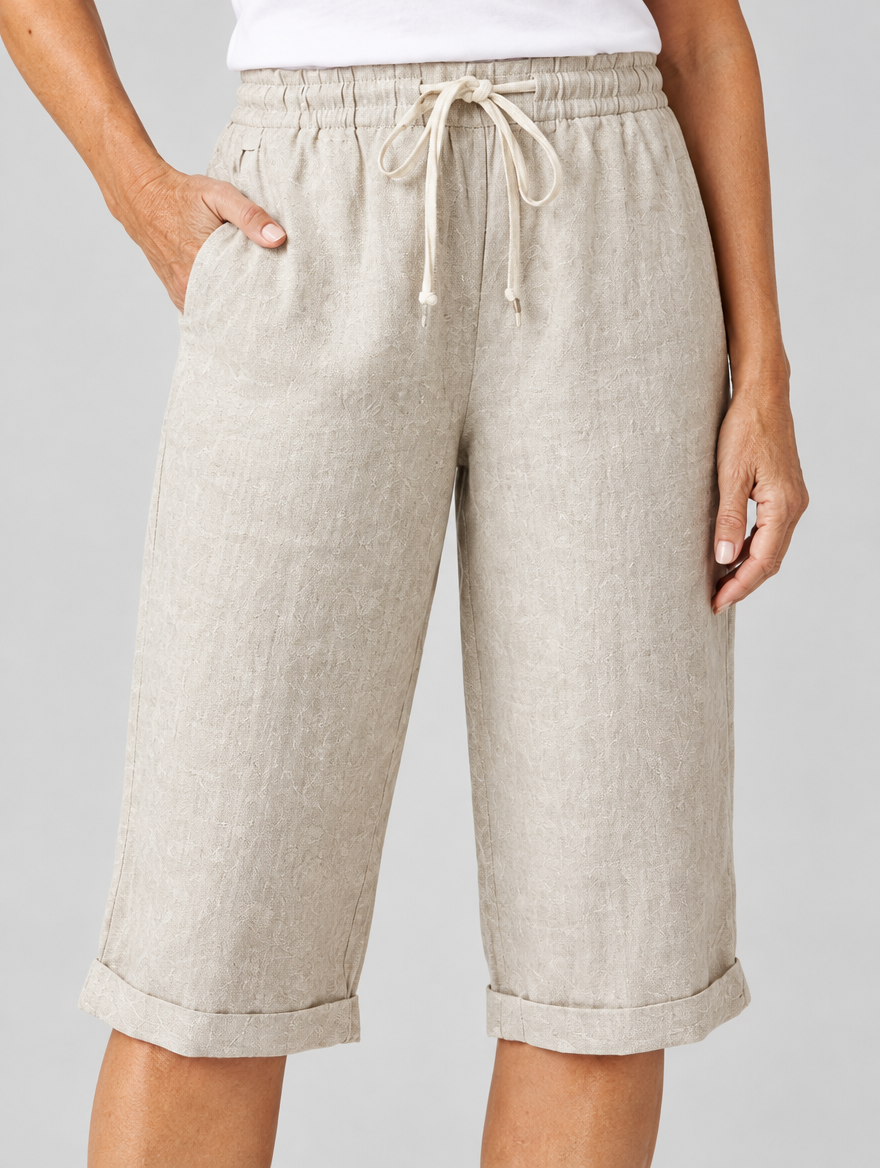 Bali linen shorts in beige, close up of waistband and fabric