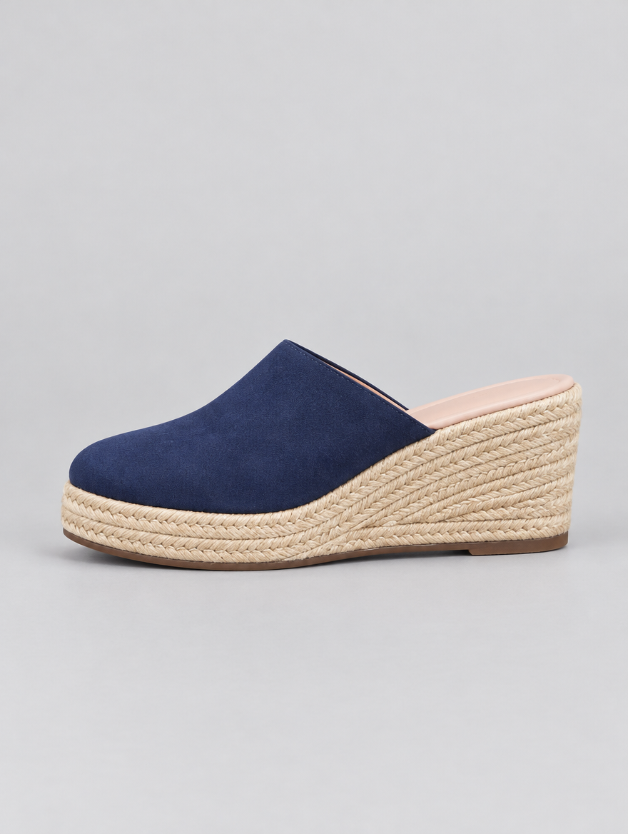 Sofia sandals in blue, side view