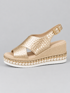Kate sandals in gold, side view