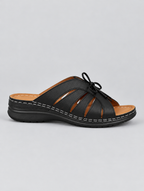 Kamila sandals in black, side view