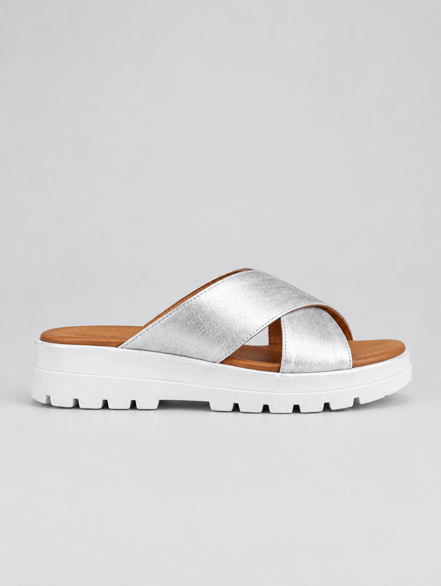 CloudWalk sandals in silver, side view
