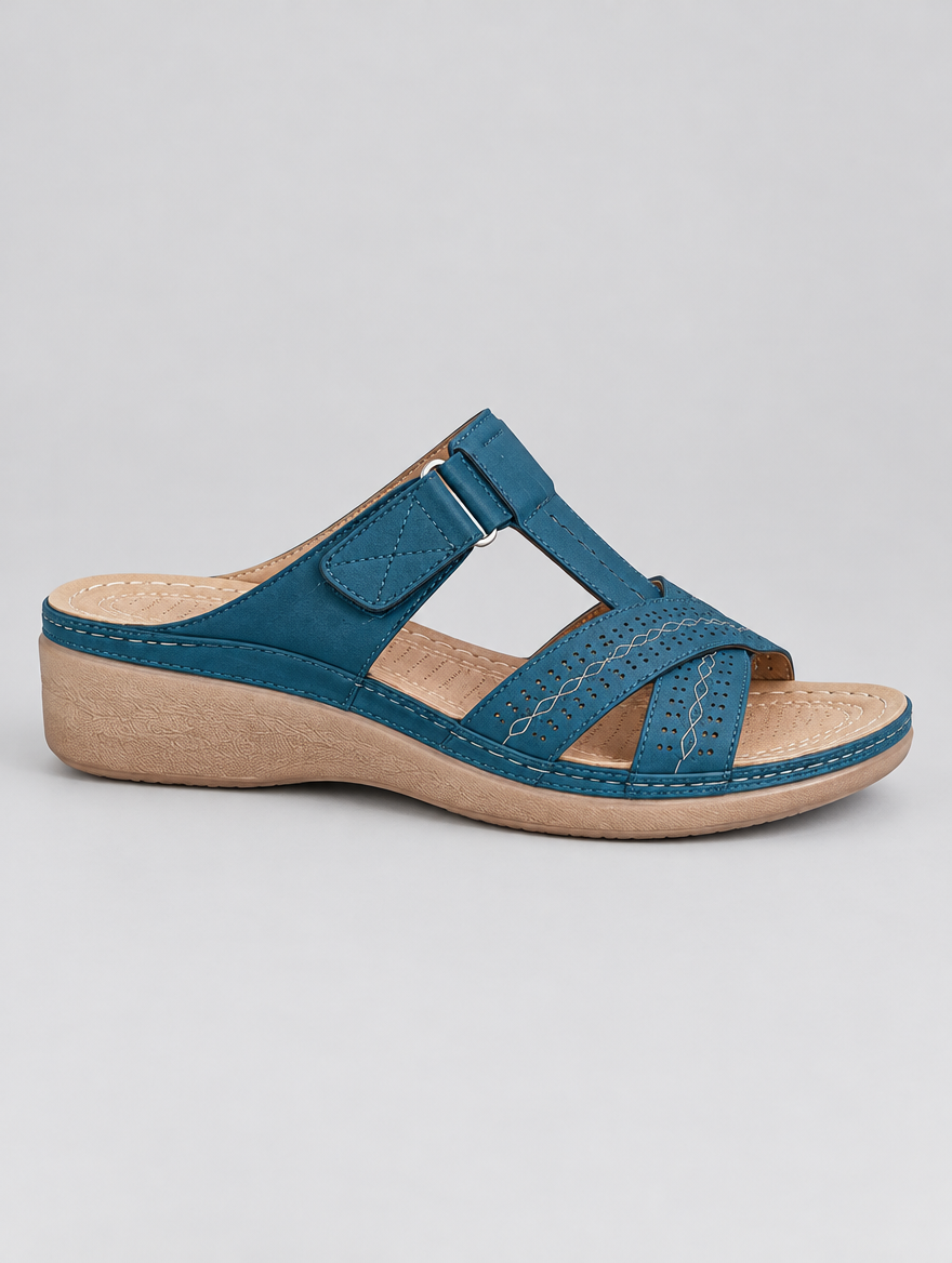 Toby sandals in blue, side view