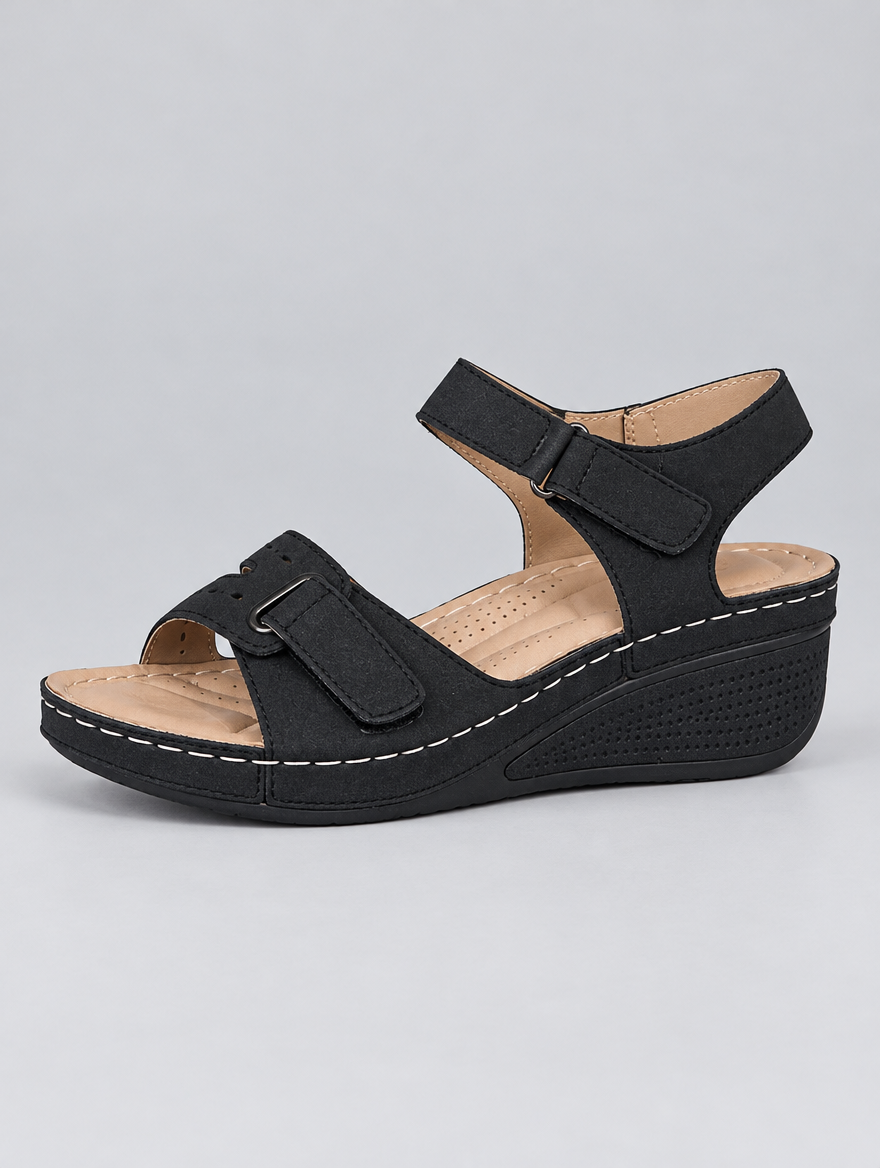 Helene sandals in black, side view