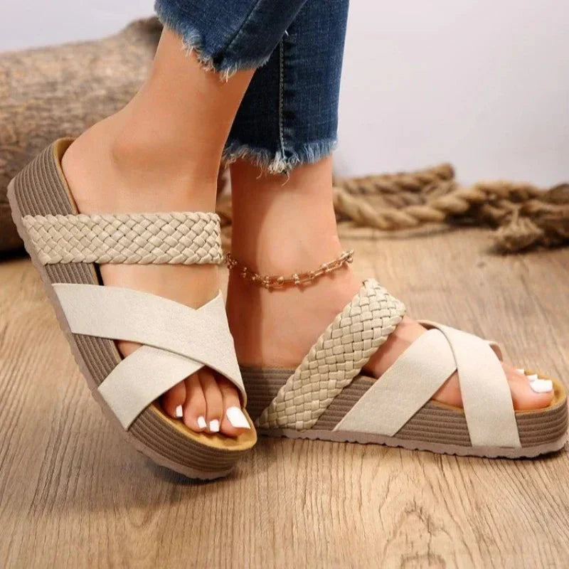 Darcey™ Orthopaedic Sandals